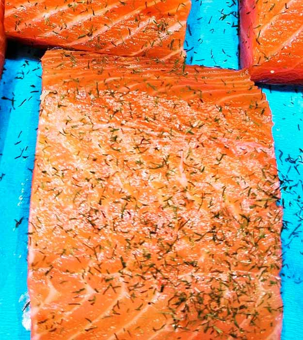 salmon-ecologico-marinado-pescaderia-online-barcelona-sunta-concepcio